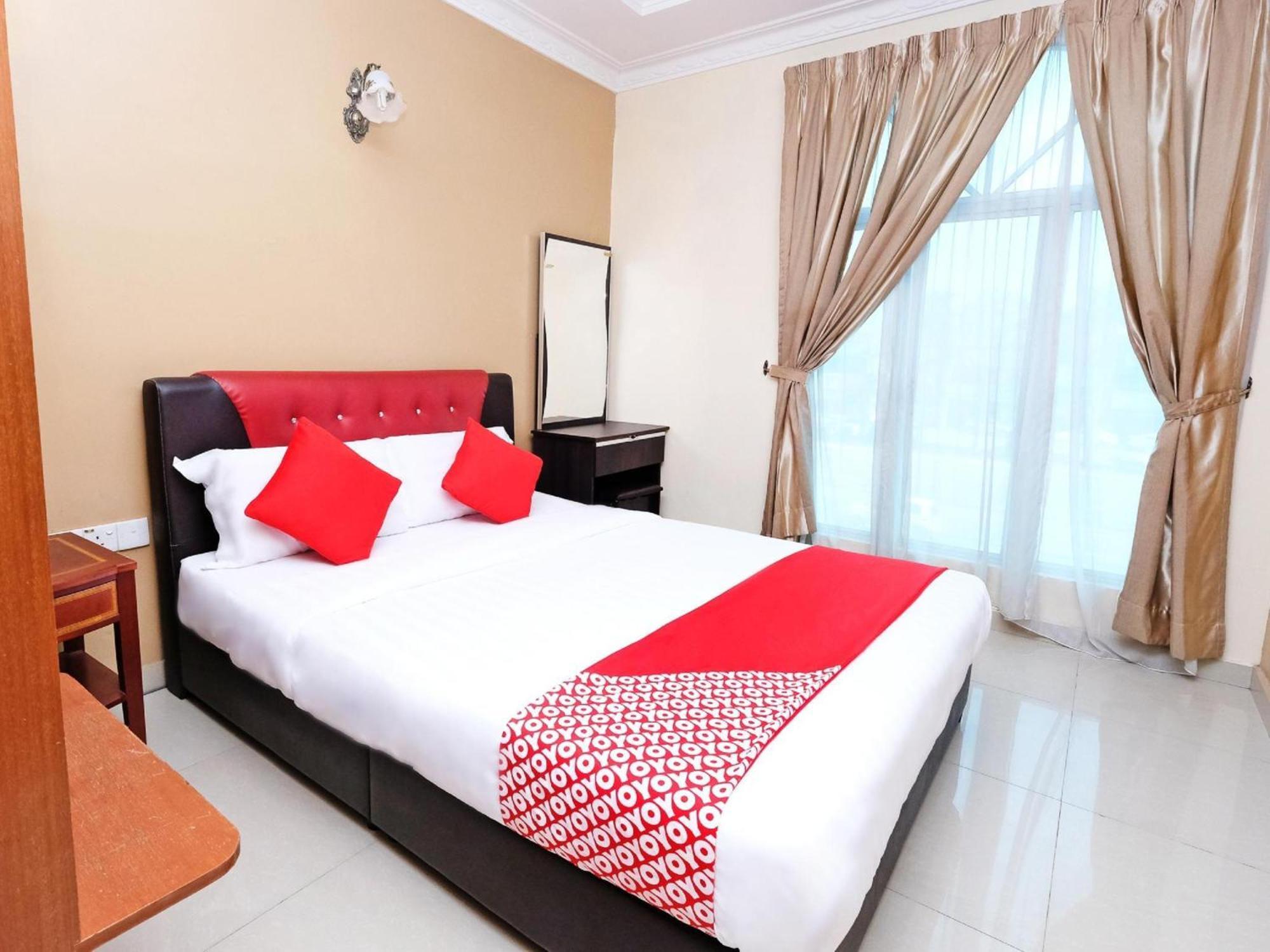 Super Oyo 707 Ayuni Hotel Bangi